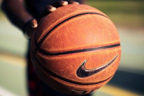 u球体育官网-巴黎圣日耳曼主帅放话：NBA常规赛决赛必胜费城76人，哈登冷笑回应
